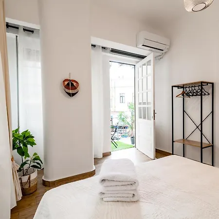 Monastiraki Urban Experience Apartment *